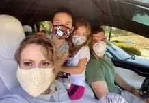 People Troll Alyssa Milano for Wearing a Crochet Mask