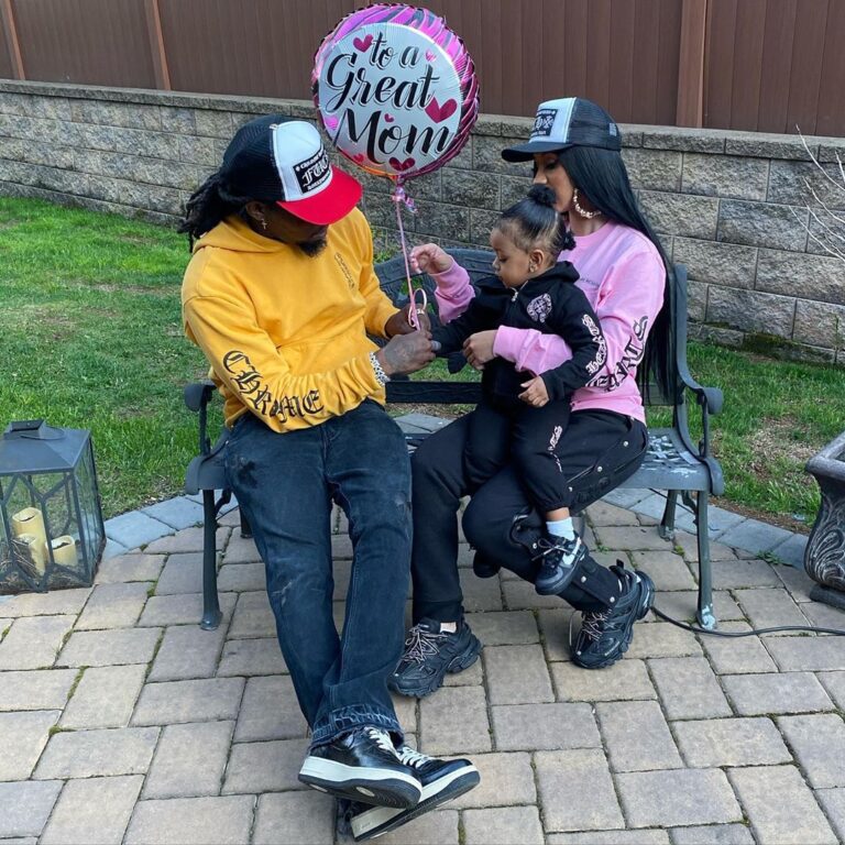 Cardi B and Offset Share Adorable Family Pictures on Mother's Day ...