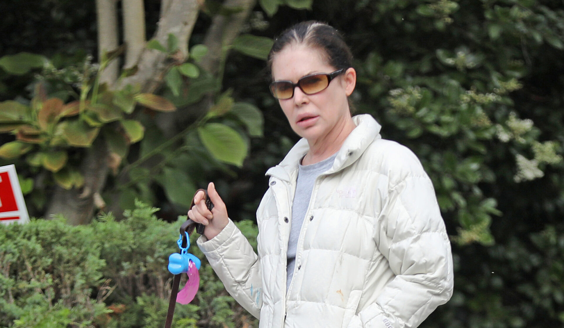 Lara Flynn Boyle Shocks With Her Appearance in a Rare Public Outing(02)