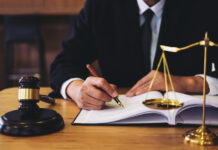 4 Differences Between Real Estate Attorneys And Title Agents