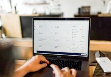 5 Ways To Make A Living Trading Stocks – 2024 Beginners Guide