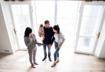7 Window Issues Home Buyers Should Question