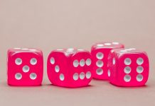 10 Perks of Gambling Online
