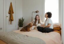 Reasons Why Conversing With Opposite Gender May Lie Outside Of Our Comfort Zone