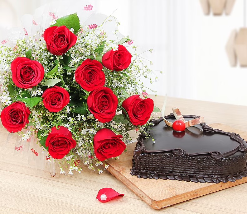 Online Pastries Delivery Services You Must Know Verge Campus