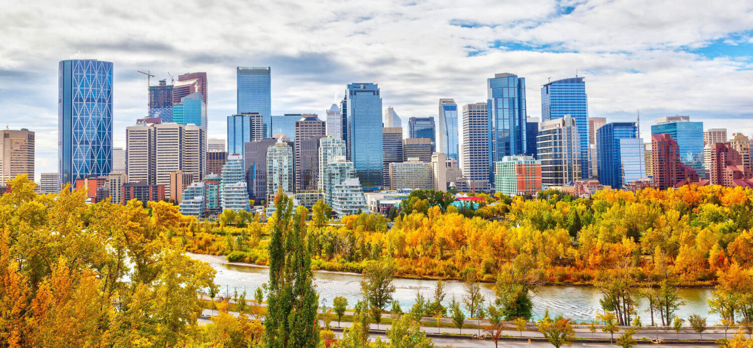Navigating the Calgary Real Estate Maze ─ Tips for Buyers and Sellers